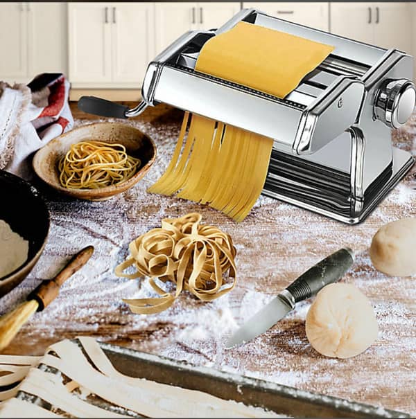 Máquina de hacer pastas, tallarines, lasaña